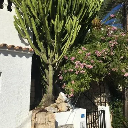 Charming In Montemar With Private, Heated Pool And Sea Views *