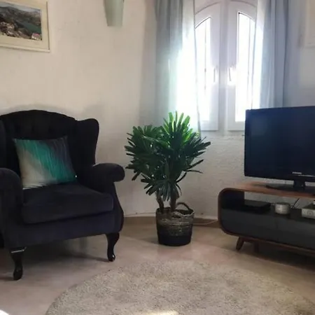 Charming In Montemar With Private, Heated Pool And Sea Views Вилла *