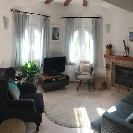 Villa Charming In Montemar With Private, Heated Pool And Sea Views