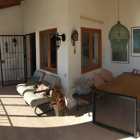 Charming In Montemar With Private Pool And Sea Views *